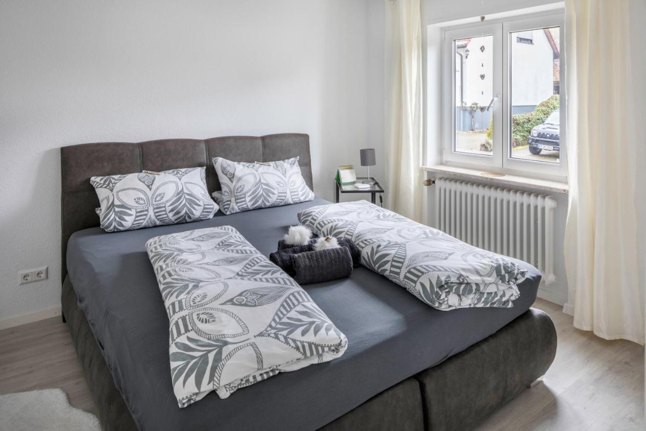 Ferienwohnung Holly Ebringen Exterior photo